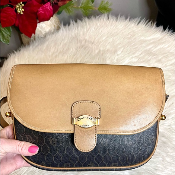 Authentic Christian Dior shoulder bag - Picture 8 of 16
